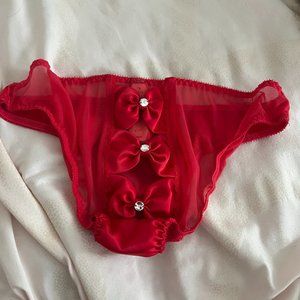 Victoria's Secret Sexy Little Things red Bow Cheekini panties size small nwt